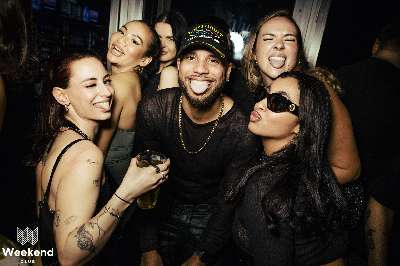 Party Bild aus dem Weekend Club Berlin vom 23.03.2024