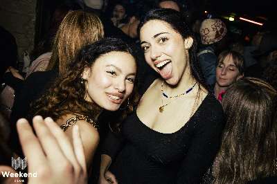 Party Bild aus dem Weekend Club Berlin vom 08.03.2024