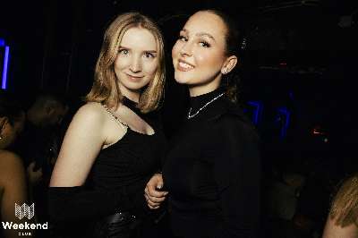Party Bild aus dem Weekend Club Berlin vom 23.03.2024