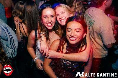 04_alte_kantine-halloween_03_11_2025