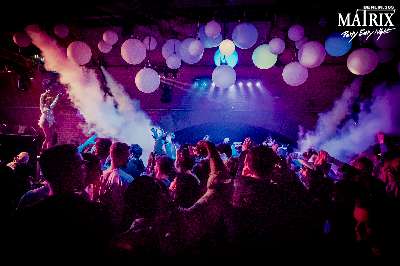 04_matrix-party_18_10_2025