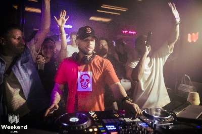 Party Bild aus dem Weekend Club Berlin vom 24.05.2024
