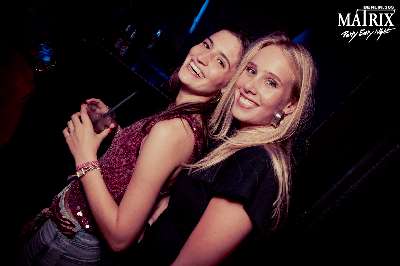 05_matrix-party_18_10_2025