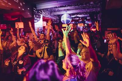 Party Bild aus dem  vom 05.10.2025