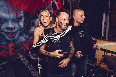 Party Bild aus dem  vom 02.11.2025