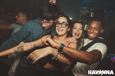 Party Bild aus dem  vom 12.10.2025