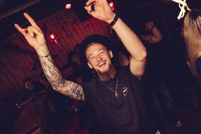 Party Bild aus dem  vom 18.05.2025