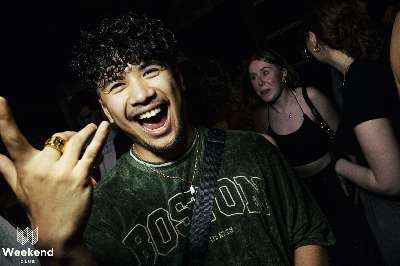 Party Bild aus dem Weekend Club Berlin vom 24.05.2024