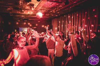 10_frannz-schoene_party_19_07_2025