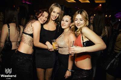 Party Bild aus dem Weekend Club Berlin vom 05.03.2024