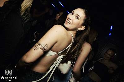 Party Bild aus dem Weekend Club Berlin vom 23.03.2024