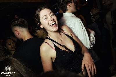 Party Bild aus dem Weekend Club Berlin vom 24.05.2024