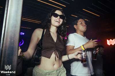 Party Bild aus dem Weekend Club Berlin vom 24.05.2024