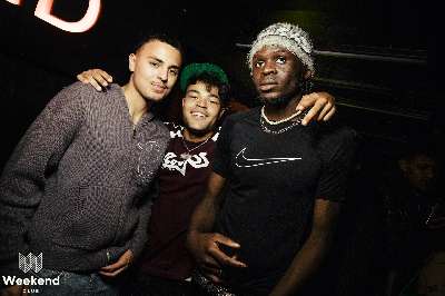 Party Bild aus dem Weekend Club Berlin vom 23.03.2024