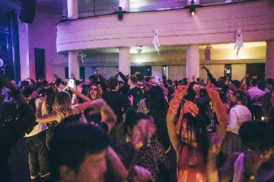 Party Bild aus dem  vom 02.11.2025